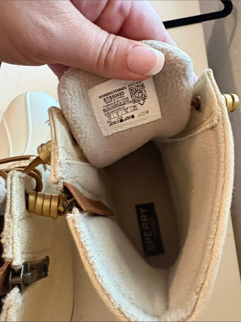 Sperry Women's Cream Lace-Up Duck Boots - Cream/Gold Accents